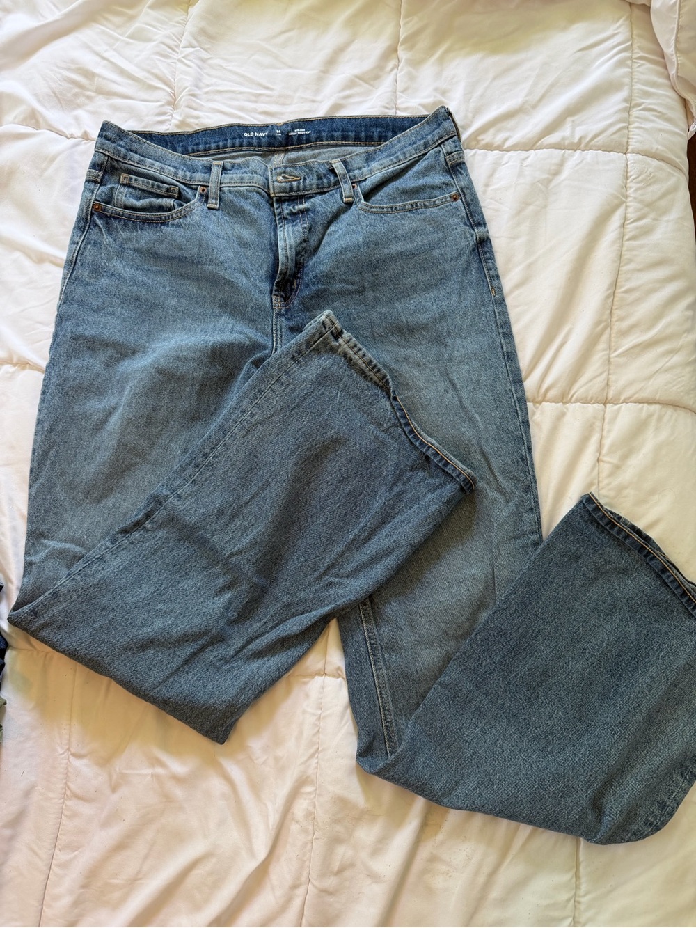 Old Navy Mid-Rise Tall Women’s Boot Cut Jeans